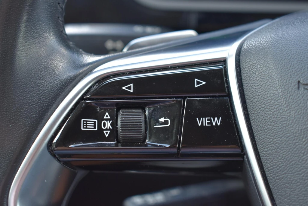 Audi e-tron – foto 15
