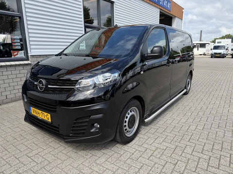 Opel Vivaro 1.5 CDTI L2H1 Edition / vaste prijs rijklaar € 18.950 ex btw / euro 6 / bpm vrij / lease vanaf € 319 / dubbele schuifdeur / zwart metallic / trekhaak / pdc voor en achter