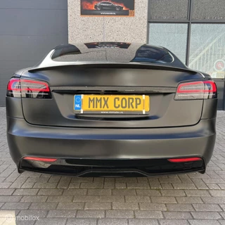 Tesla Model S – thumbnail 4