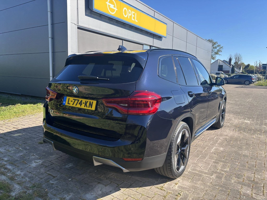 BMW iX3 – foto 5