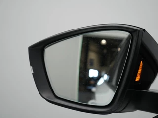 Škoda Karoq – thumbnail 32