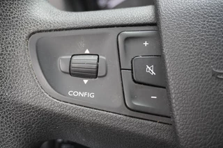Opel Vivaro – thumbnail 16