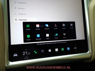 Tesla Model X – thumbnail 23