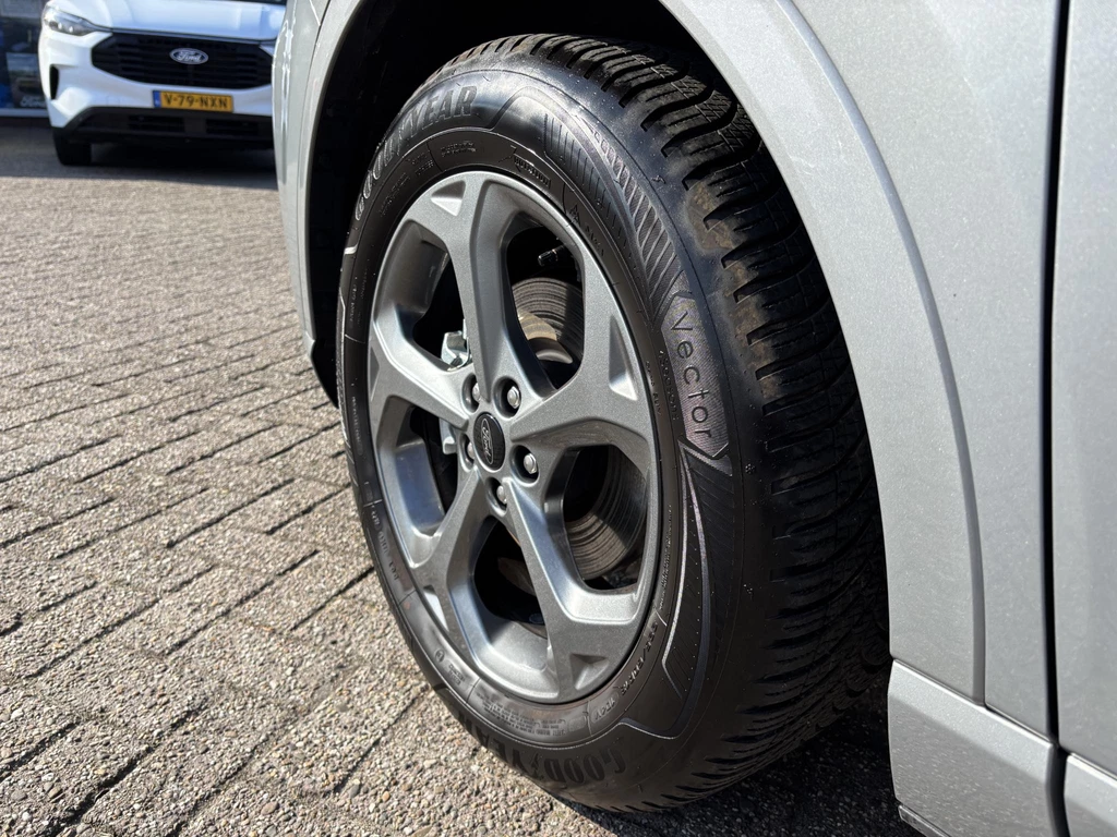 Ford Kuga – foto 12