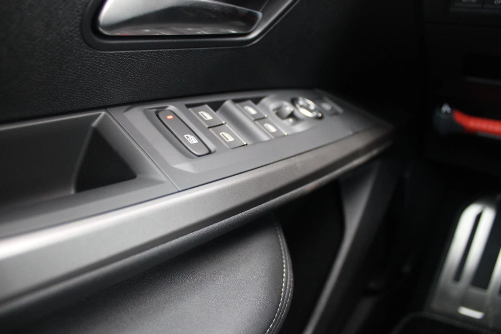 Peugeot e-3008 – foto 16