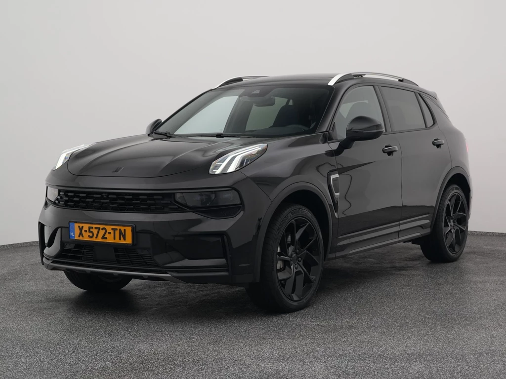 Lynk & Co 01 – foto 1