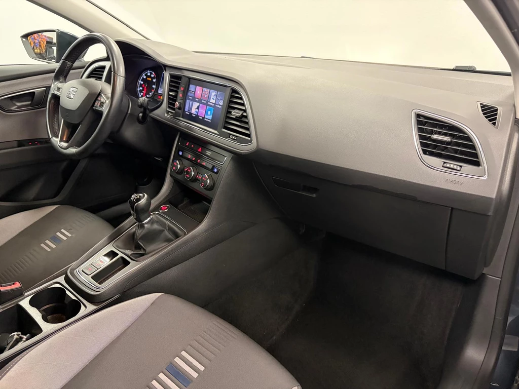 SEAT Leon – foto 8