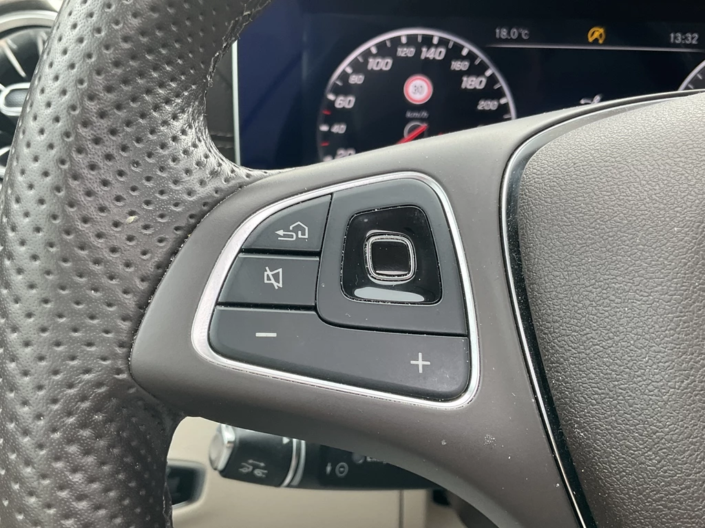 Mercedes-Benz E-Klasse – foto 28