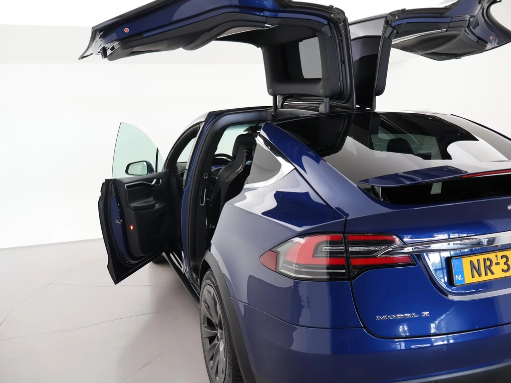 Tesla Model X – foto 5