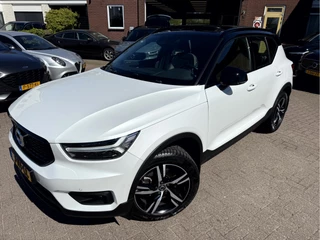 Volvo XC40 – thumbnail 2