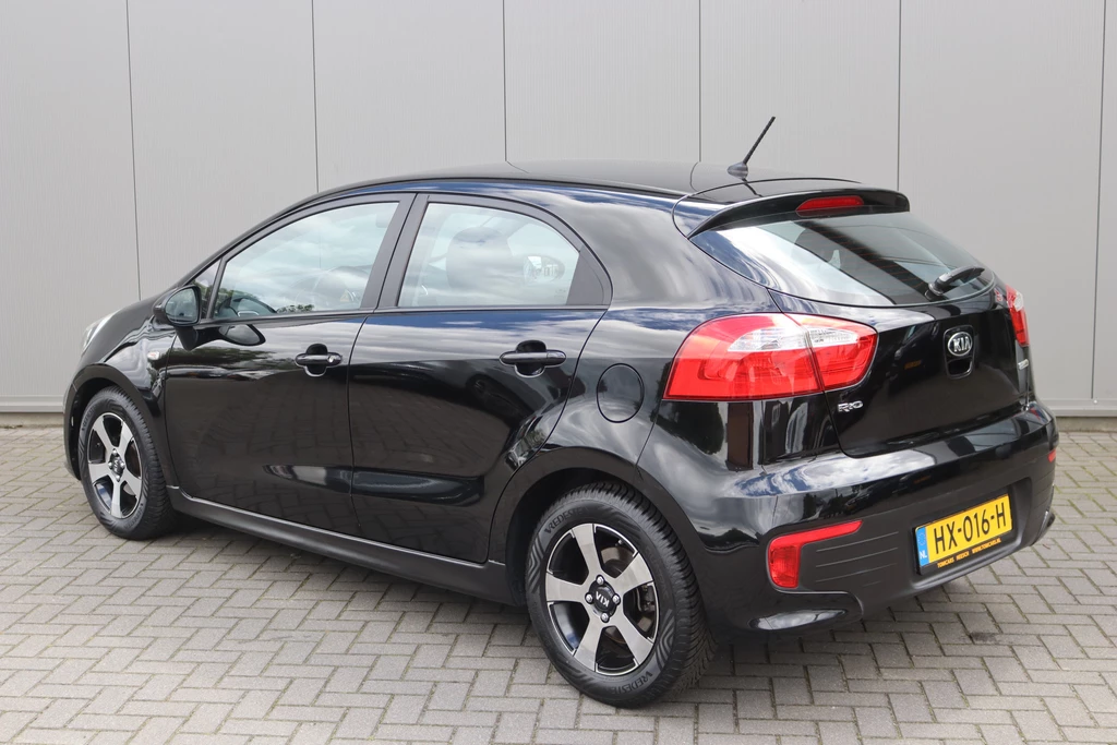 Kia Rio – foto 4
