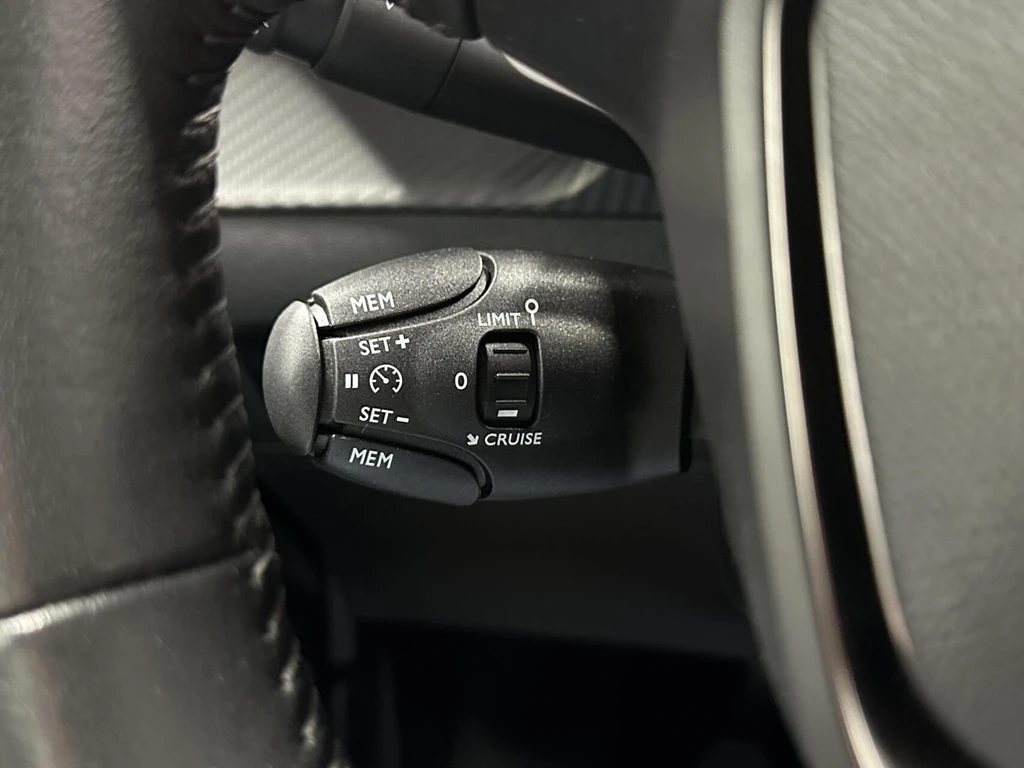 Peugeot 208 – foto 21