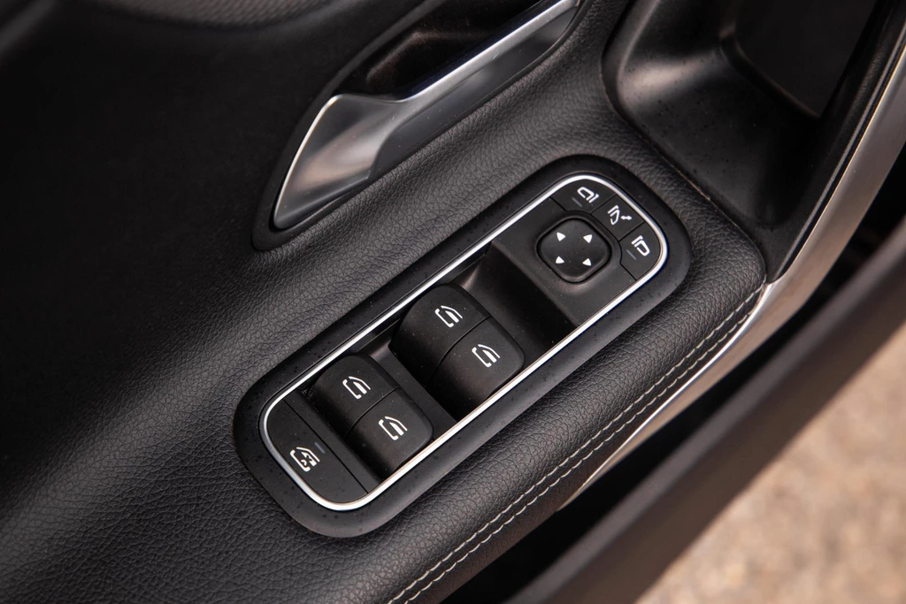 Mercedes-Benz CLA – foto 23