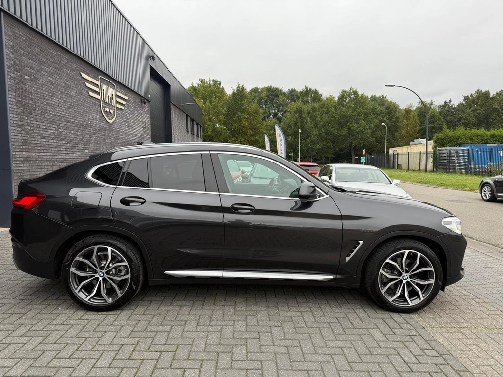 BMW X4 – foto 8