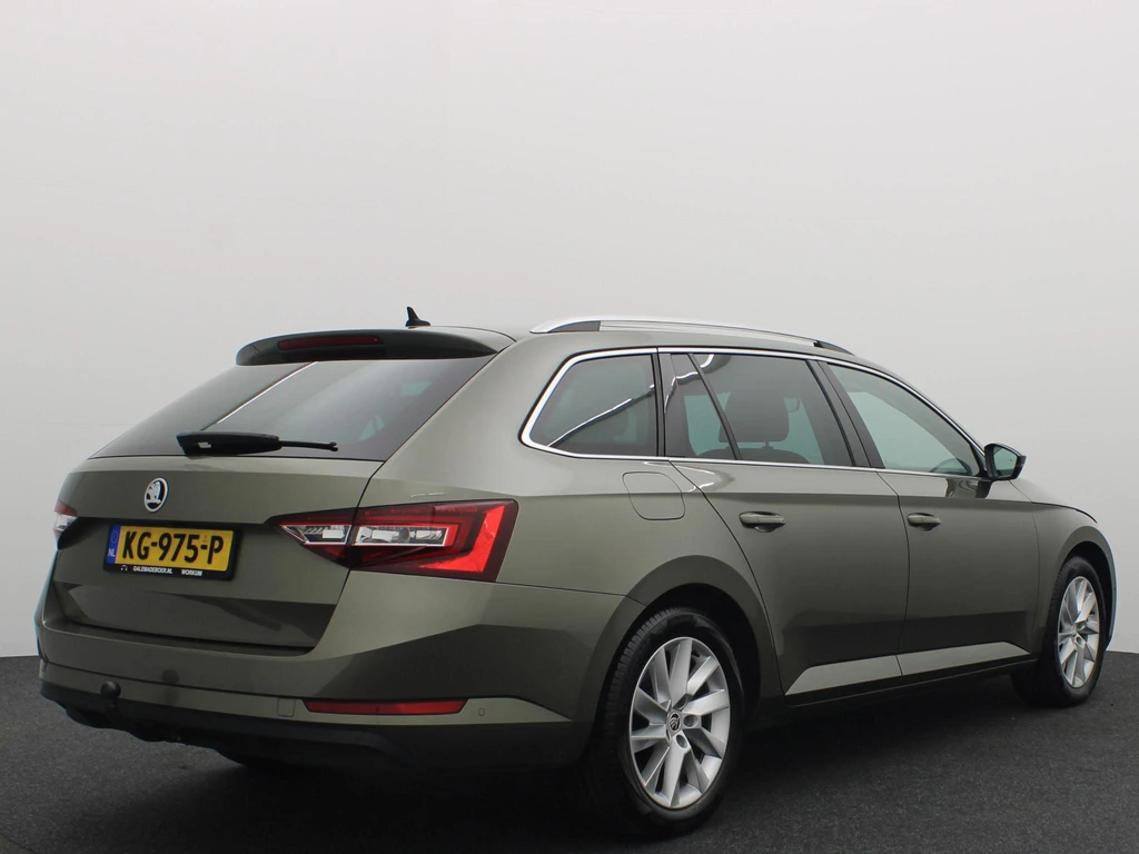 Škoda Superb – foto 6