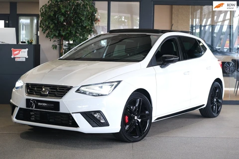Seat Ibiza 1.5TSI FR DSG 150PK Facelift Pro Black Edition Pano Navi Led Cruise