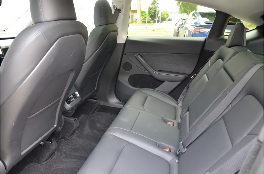 Tesla Model Y – foto 13