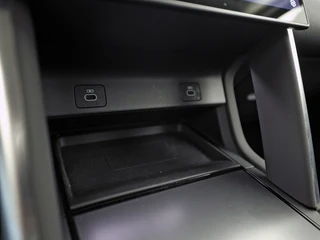 Land Rover Discovery Sport – thumbnail 24