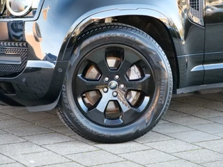 Land Rover Defender – thumbnail 38