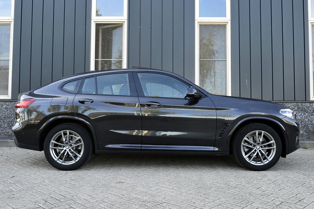 BMW X4 – foto 6