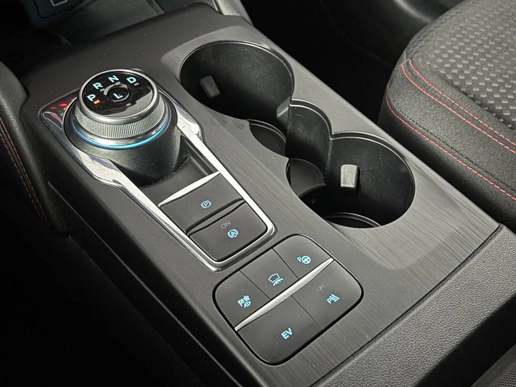 Ford Kuga – foto 29