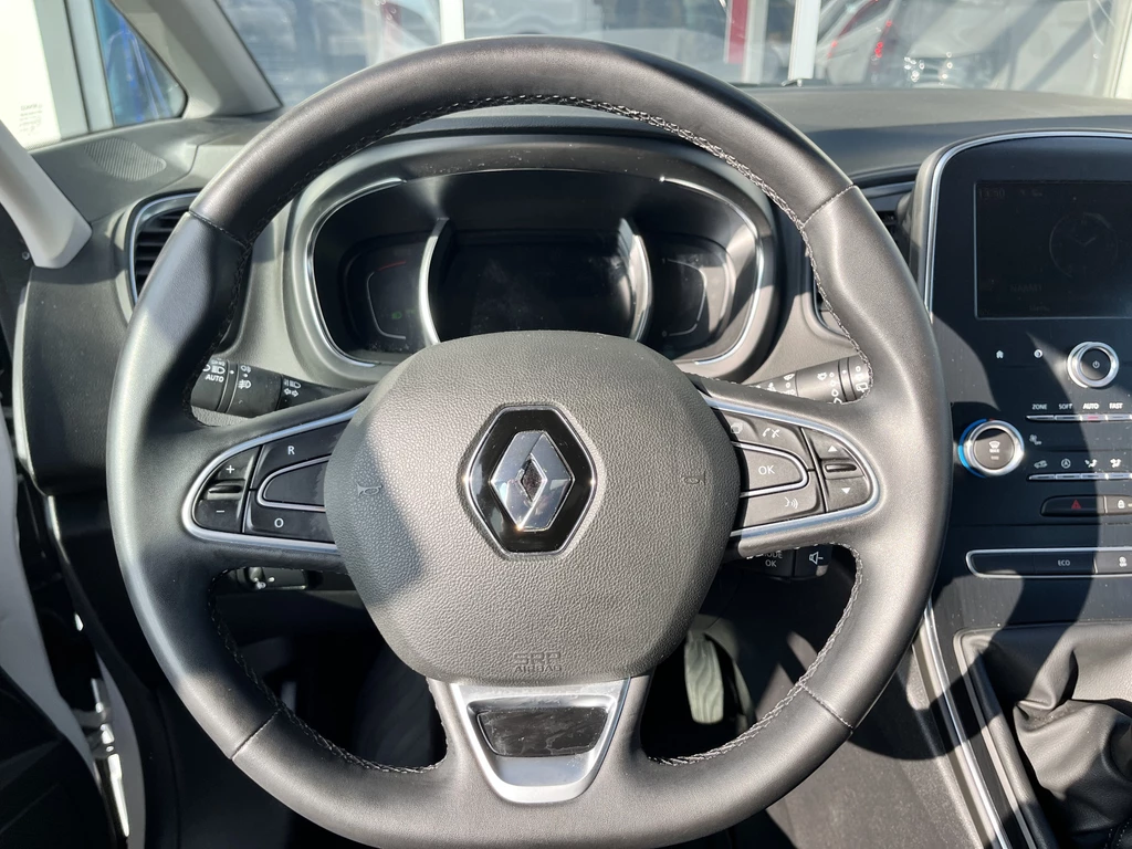Renault Grand Scénic – foto 17