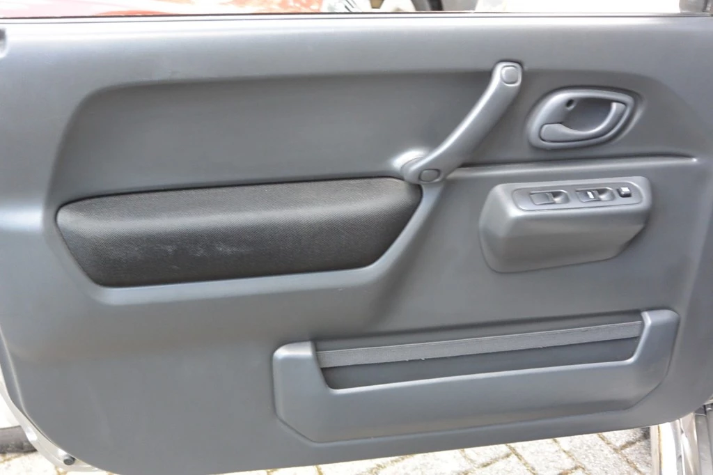 Suzuki Jimny – foto 20