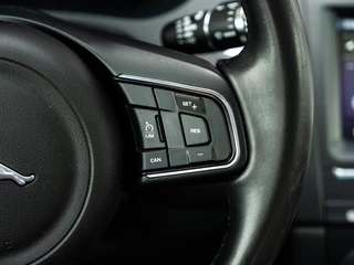 Jaguar E-PACE – thumbnail 26
