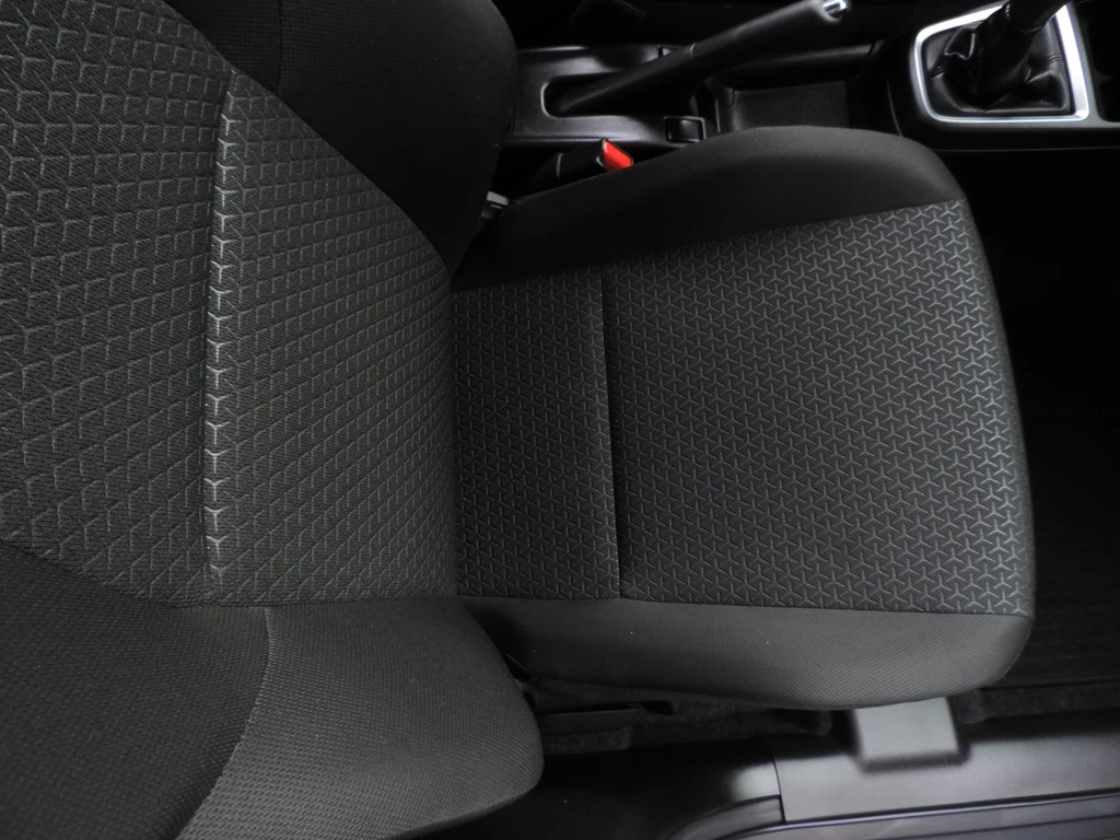 Suzuki Swift – foto 15