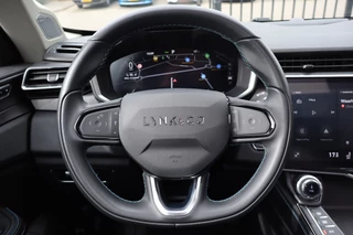 Lynk & Co 01 – thumbnail 13