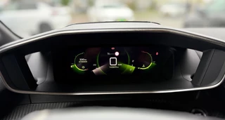 Peugeot 208 – thumbnail 18
