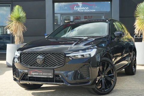 Volvo XC60 2.0 T8 Plug-in hybrid Facelift AWD Plus Black Edition 455pk Panoramadak/Trekhaak/360Camera