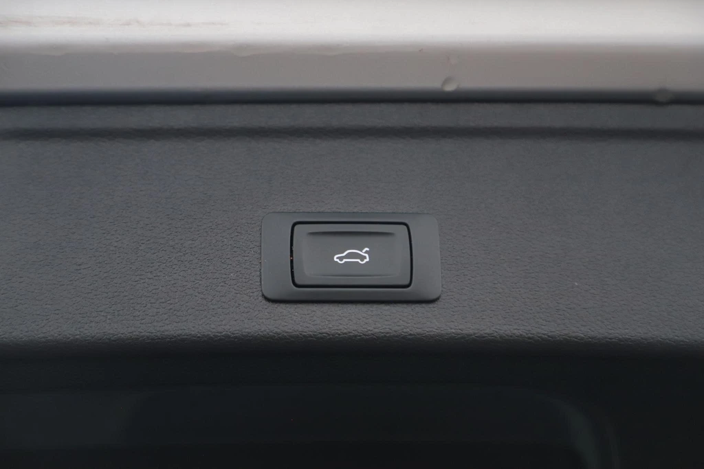 Audi A4 – foto 9