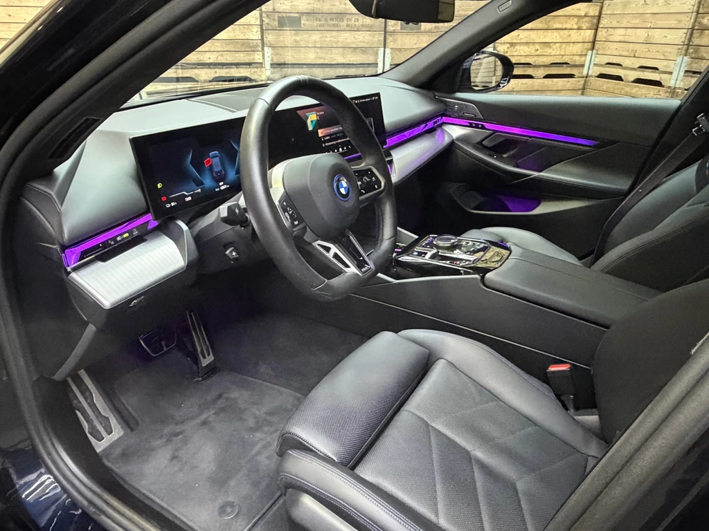 BMW i5 – foto 9