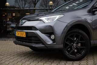 Toyota RAV4 – thumbnail 3