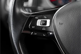 Volkswagen Golf – thumbnail 25