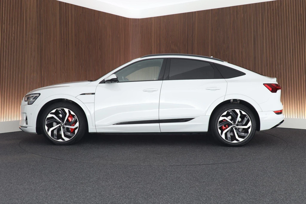 Audi e-tron – foto 2