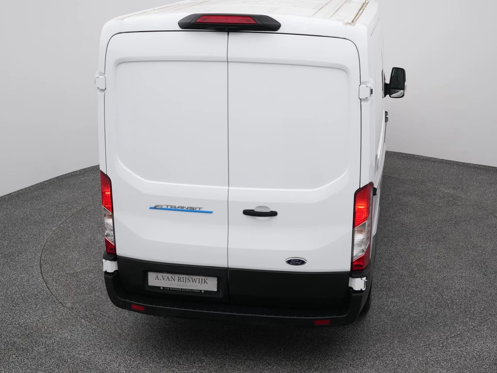 Ford E-Transit – foto 11