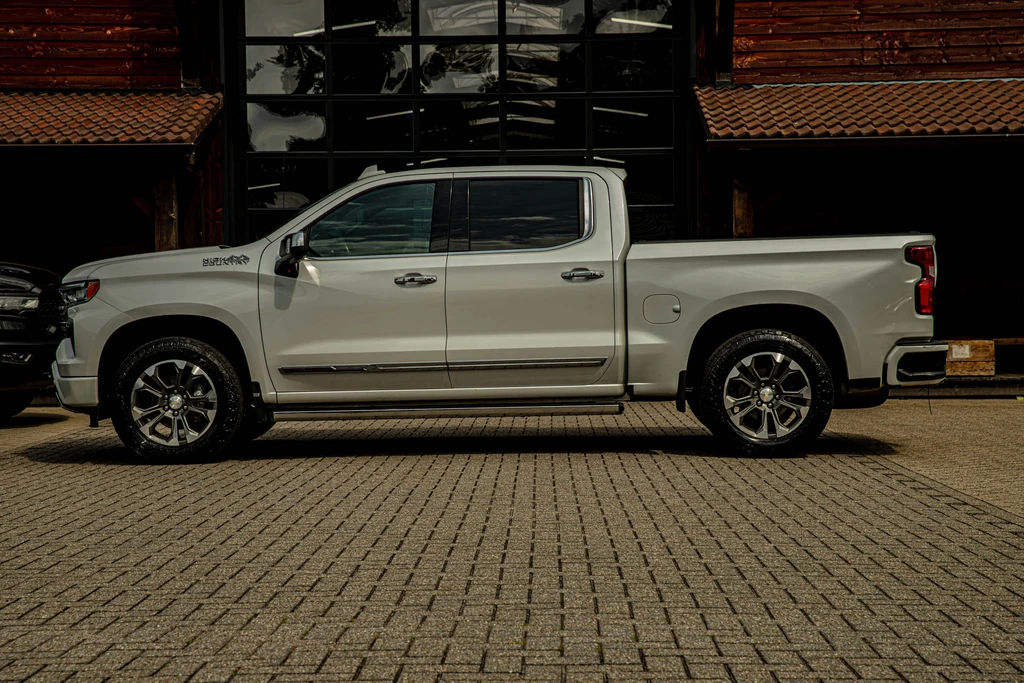 Chevrolet Silverado – foto 2