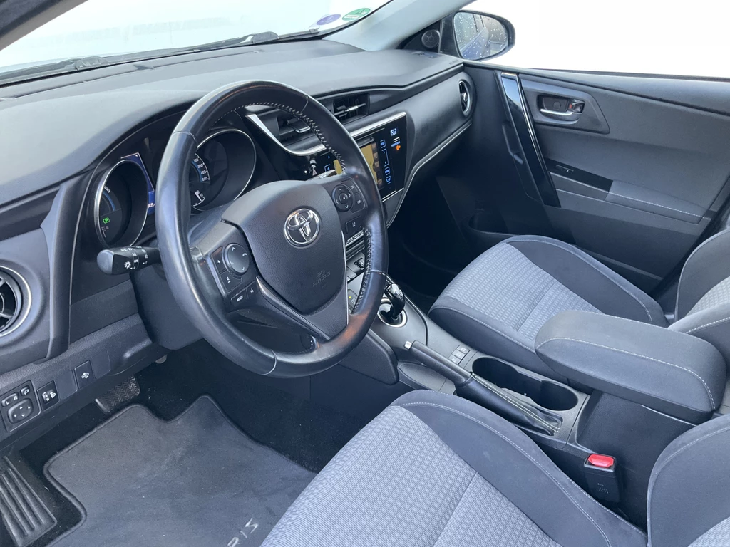 Toyota Auris – foto 25