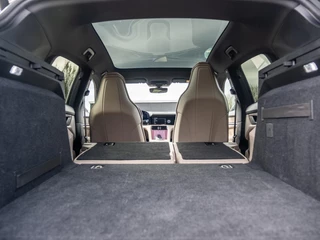 Porsche Taycan – thumbnail 16