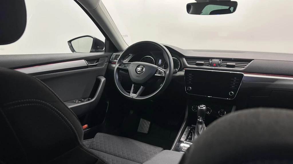 Škoda Superb – foto 20