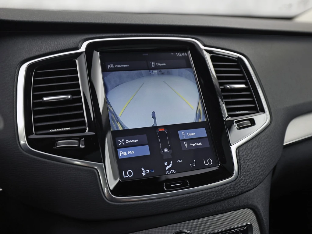 Volvo XC90 – foto 11