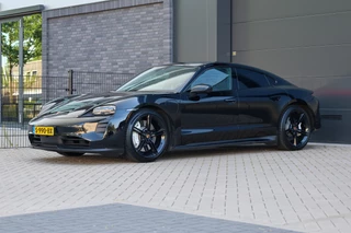 Porsche Taycan – thumbnail 5