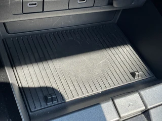 Toyota Prius – thumbnail 33