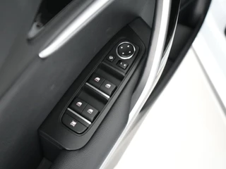 Kia Ceed – thumbnail 29