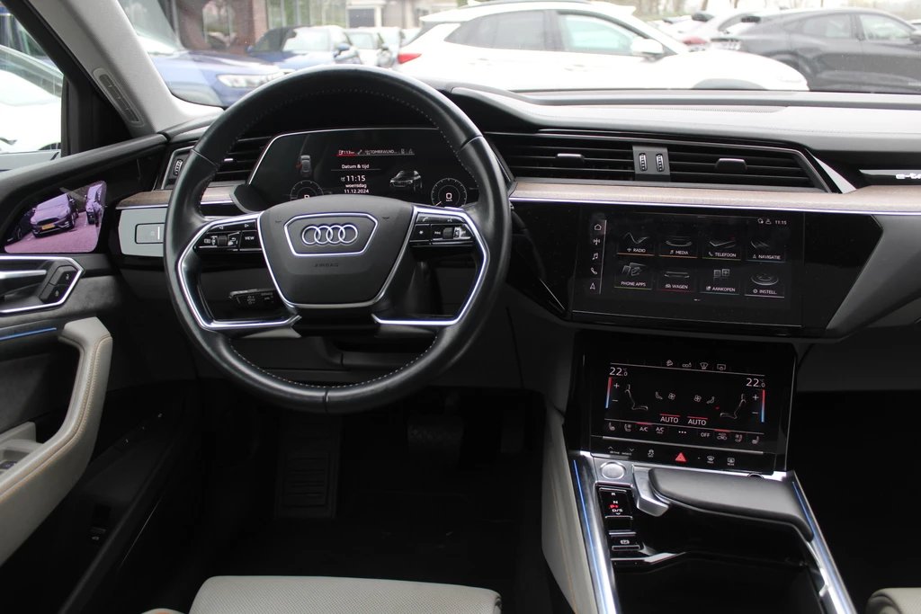 Audi e-tron – foto 11