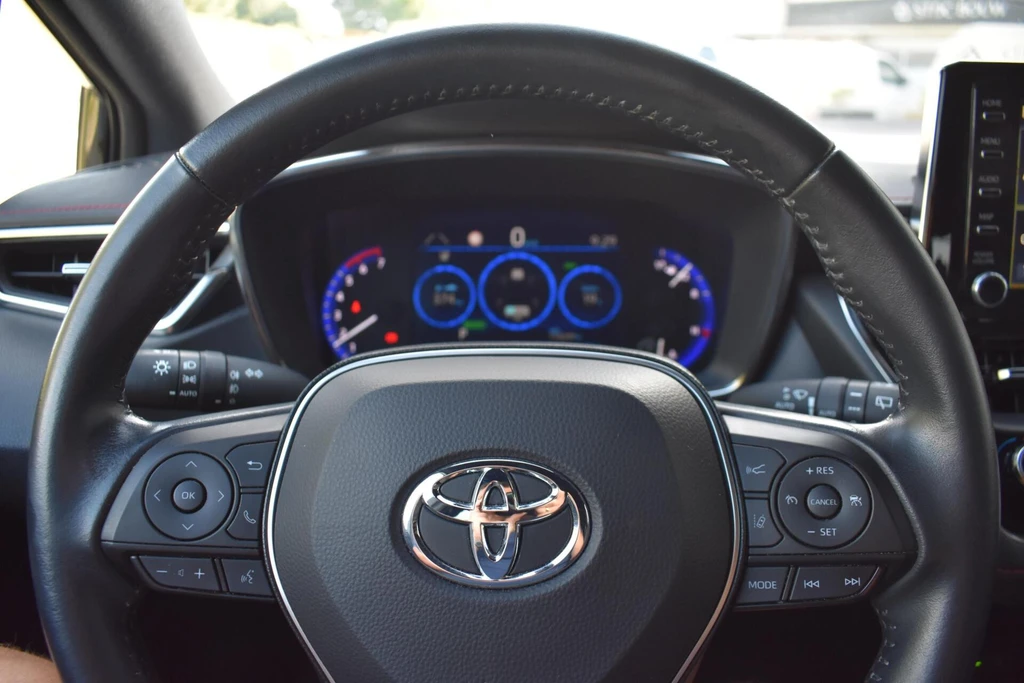 Toyota Corolla Touring Sports – foto 13