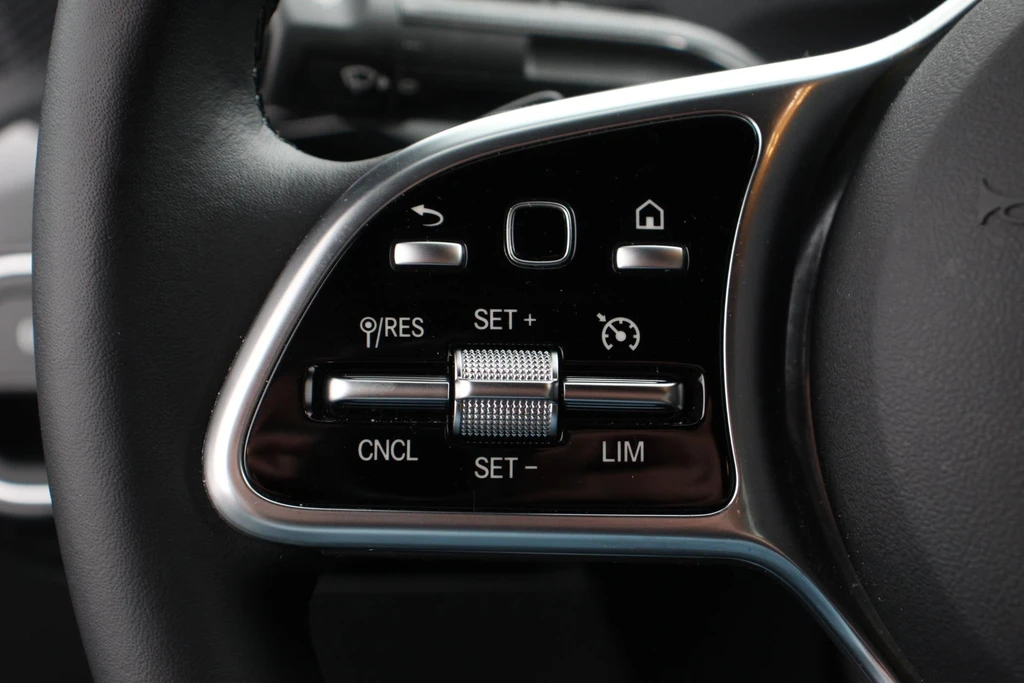 Mercedes-Benz CLA – foto 18