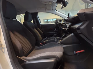 Peugeot 208 – thumbnail 18